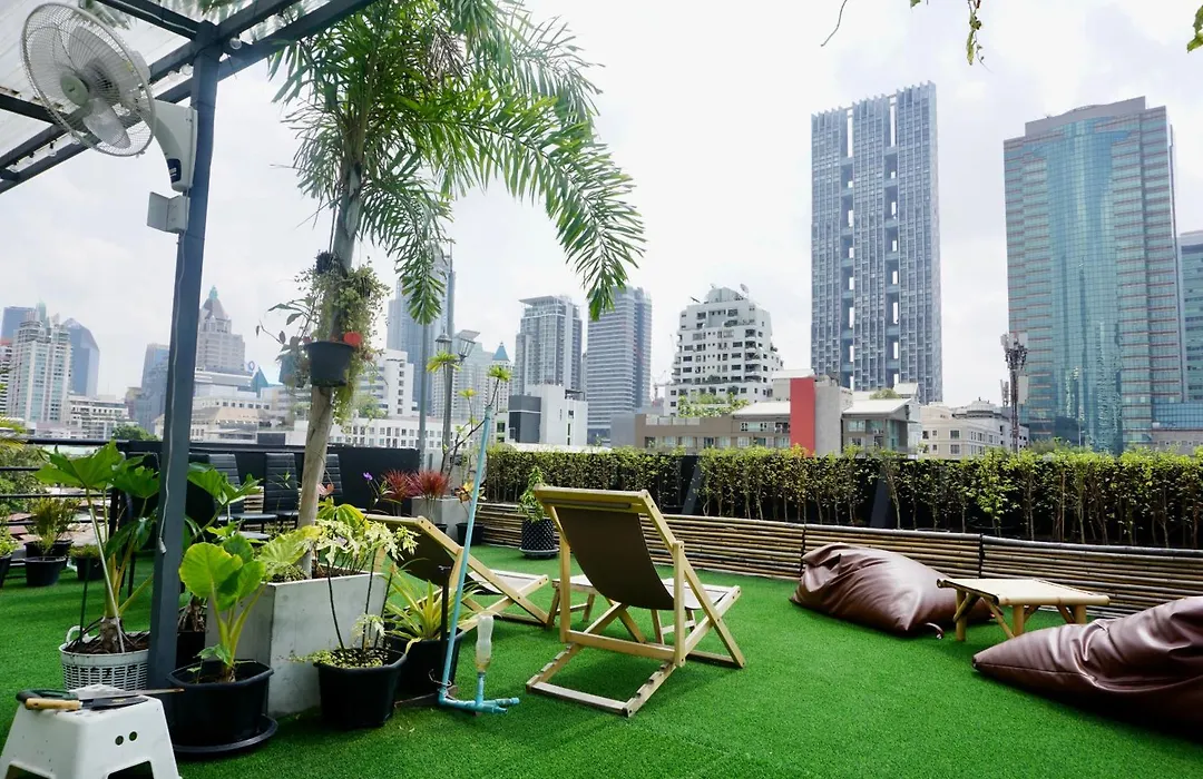 Hip And Funky Apartment Silom Soi 3, With Rooftop View-1